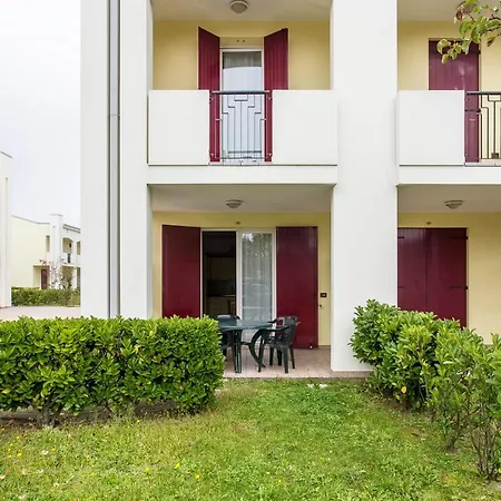 Villaggio Calycanthus Daire Bibione