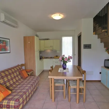 Villaggio Calycanthus Апартаменты Бибионе