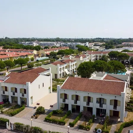 Villaggio Calycanthus Apartment Bibione
